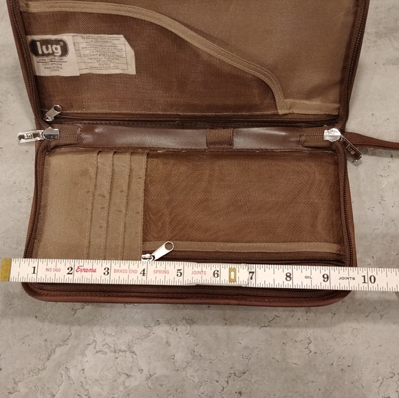Lug Tango Travel Wristlet Passport Wallet. RFID Protection, New Condition Bag - Picture 3 of 8